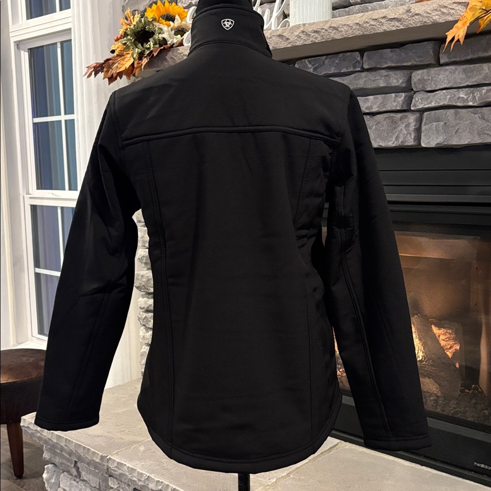 Ariat Women's Black Berber Back Jacket - Picture 2 of 13